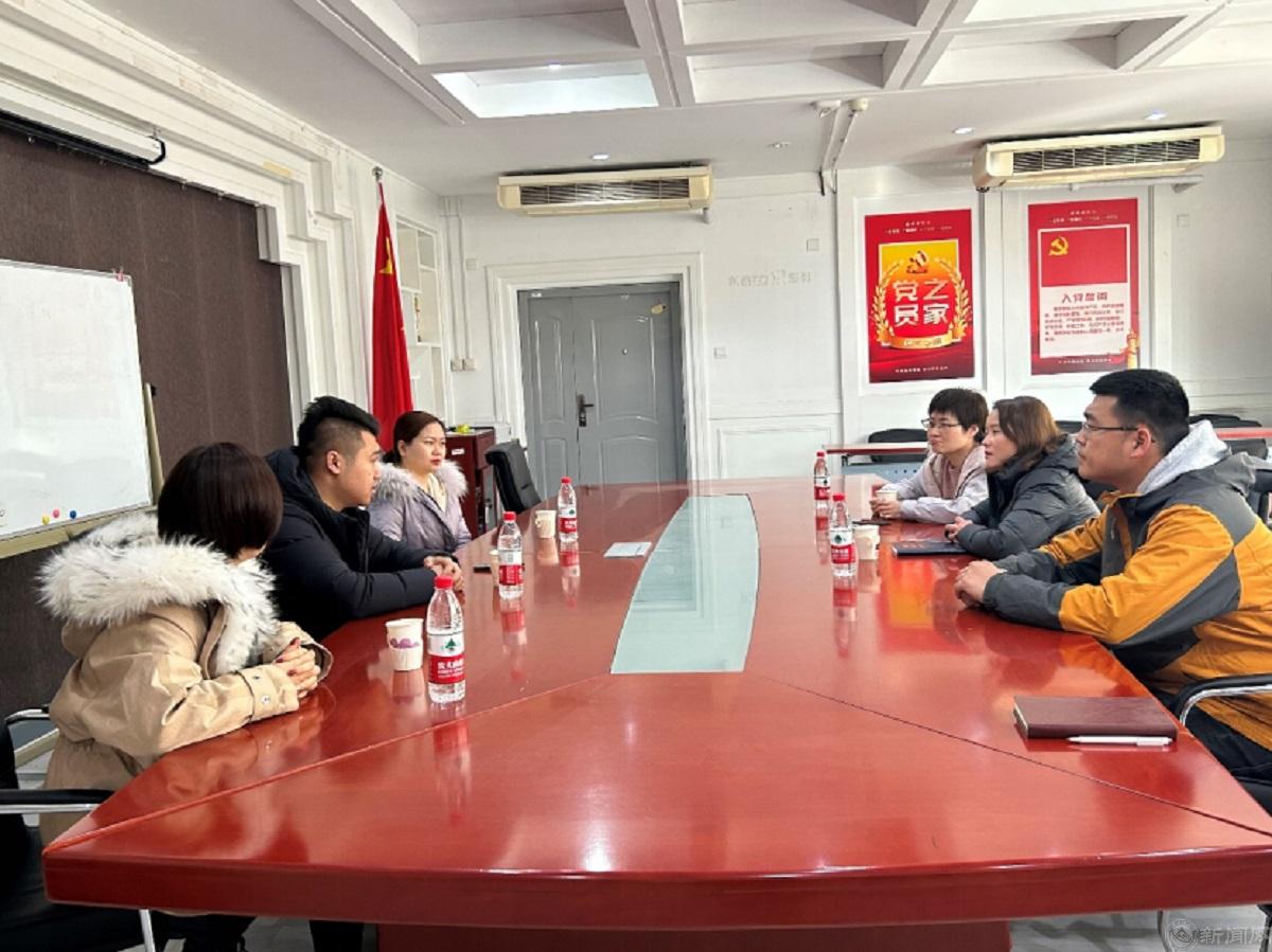 经管开云（中国）与瞭仓艺术馆开展访企拓岗606.jpg