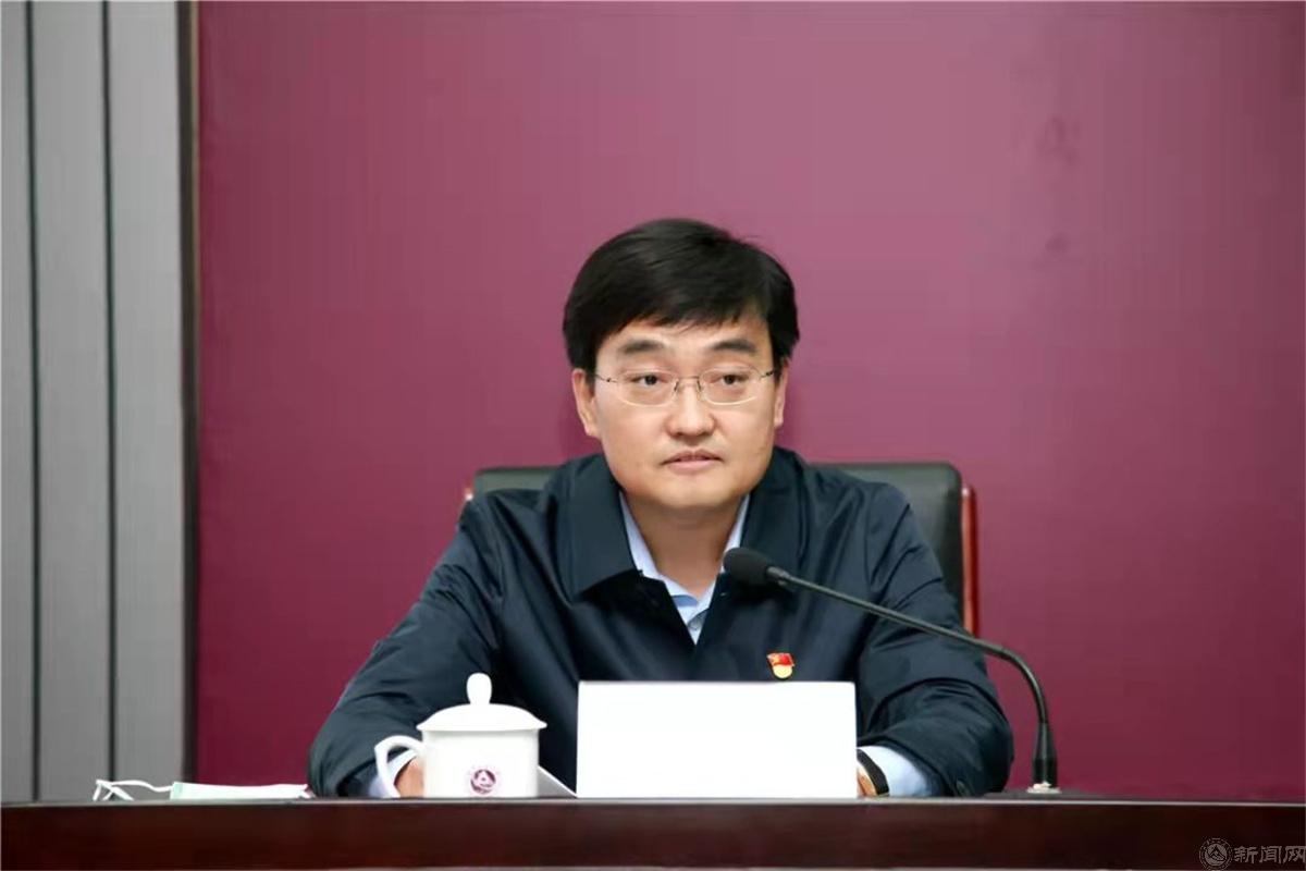 马书记_副本.jpg 马书记_副本.jpg