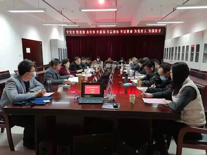 说明: G:\01 - 研究生教育工作会议\分组讨论总结\理开云(中国)总结、照片\理-领导照2.jpg